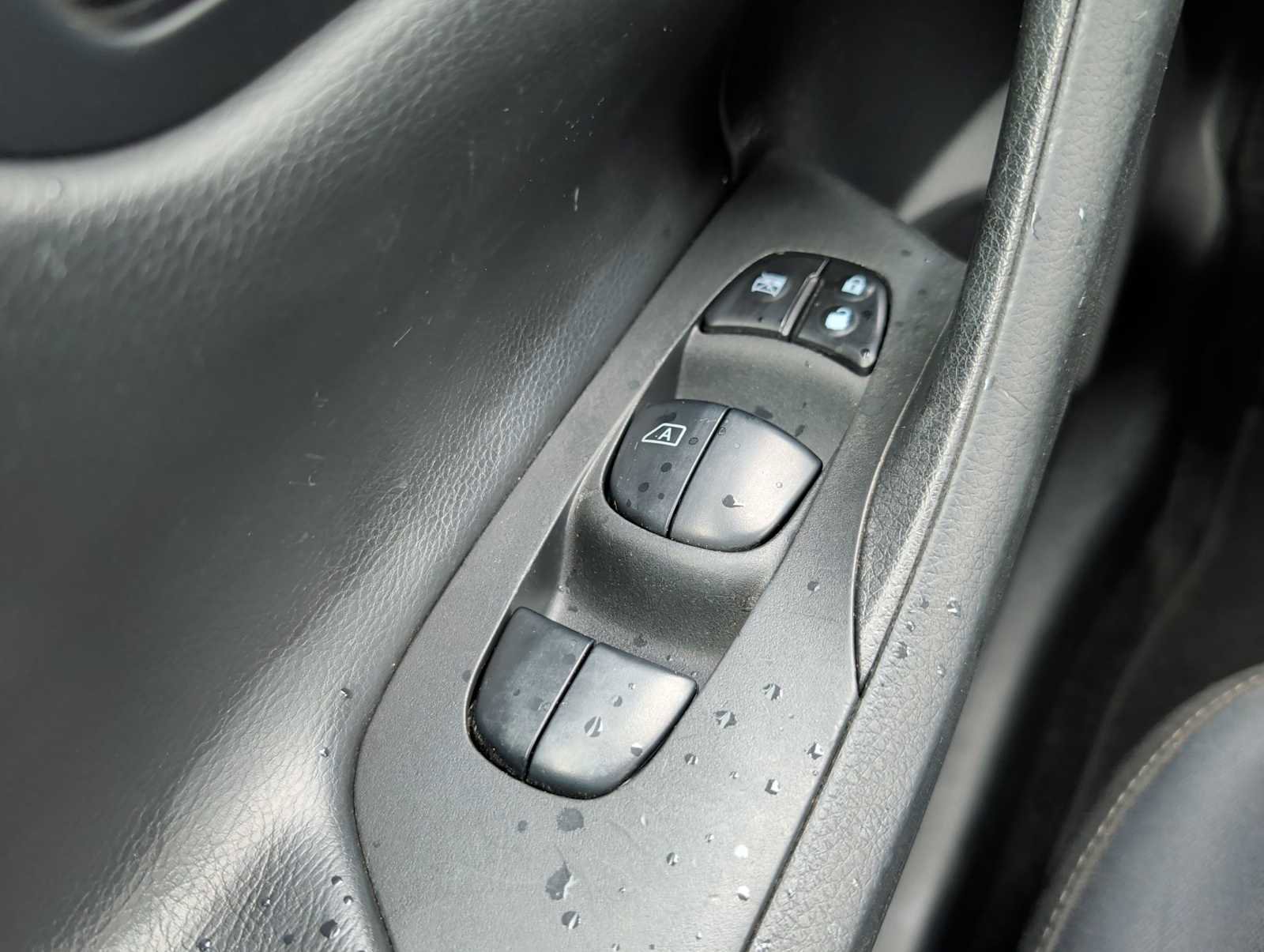 Used 2017 Nissan Altima 2.5 SV image 15