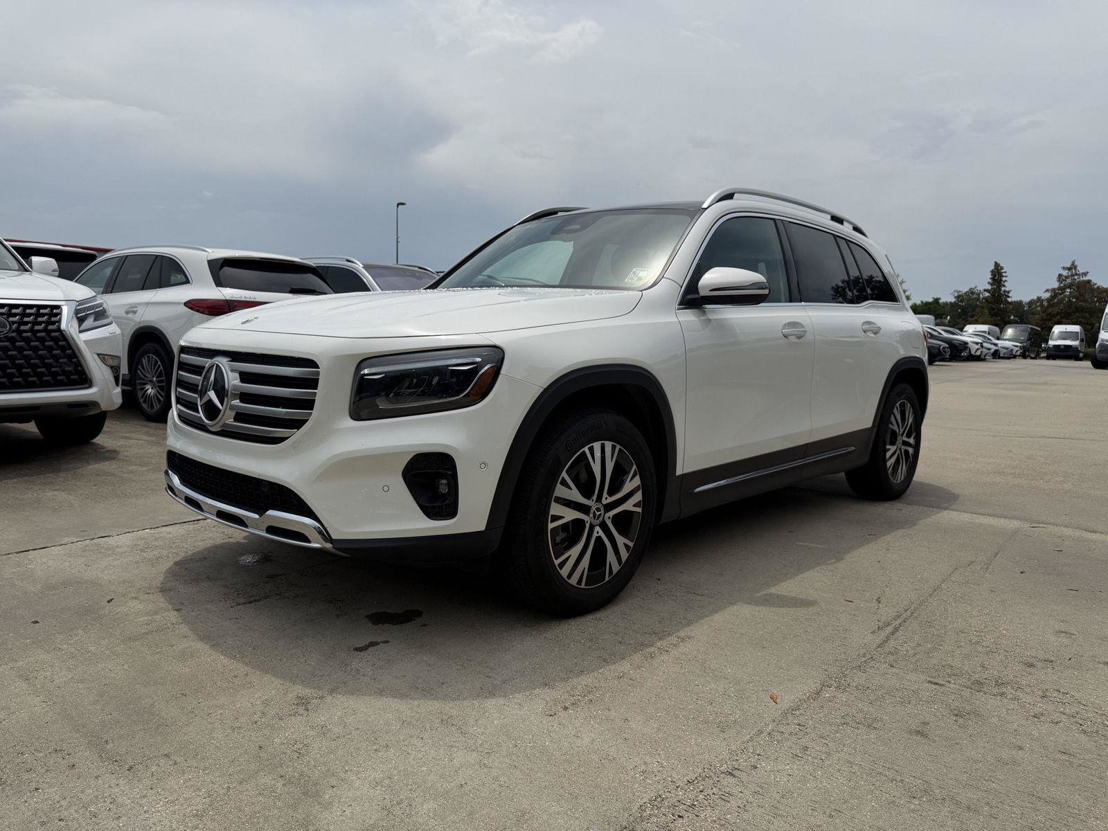 Certified 2024 Mercedes-Benz GLB 250 image 3