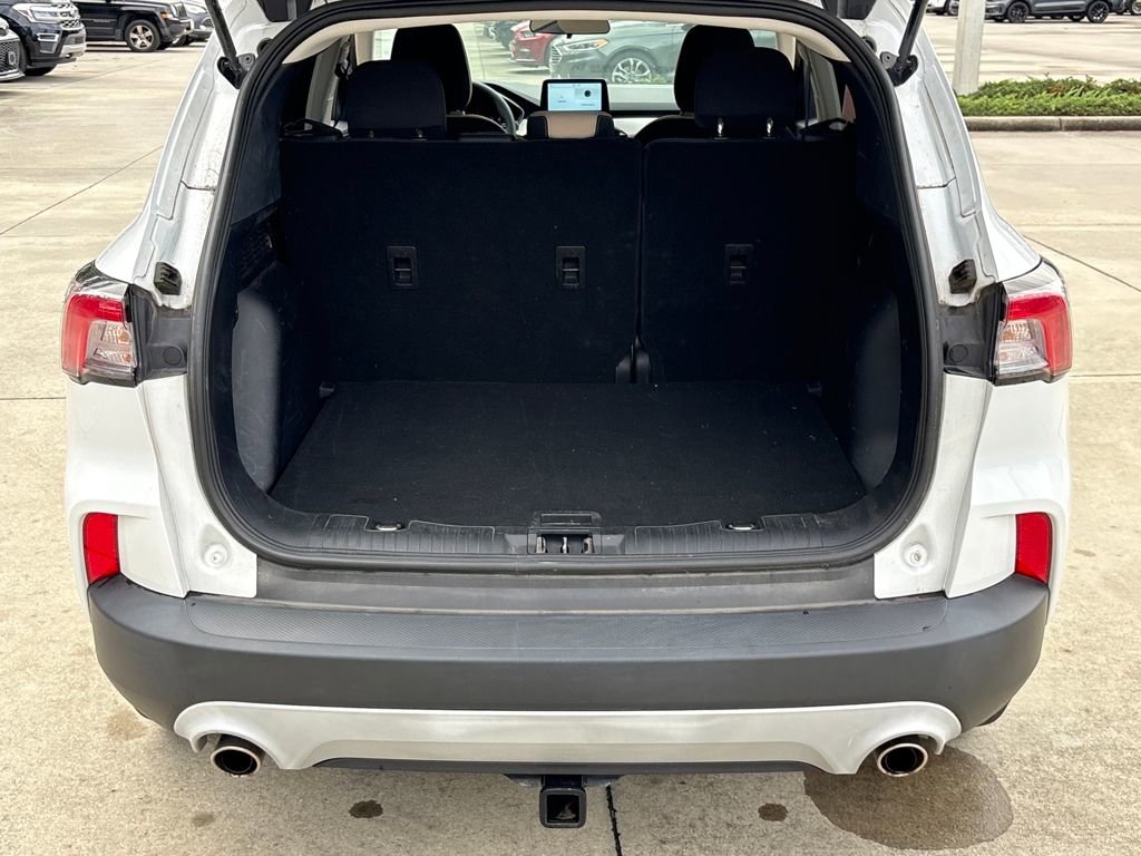 Used 2022 Ford Escape SE image 29