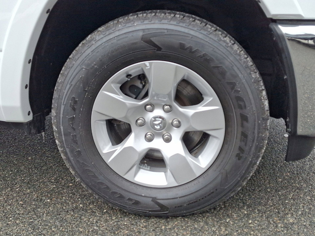 Used 2025 RAM 1500 Big Horn image 27