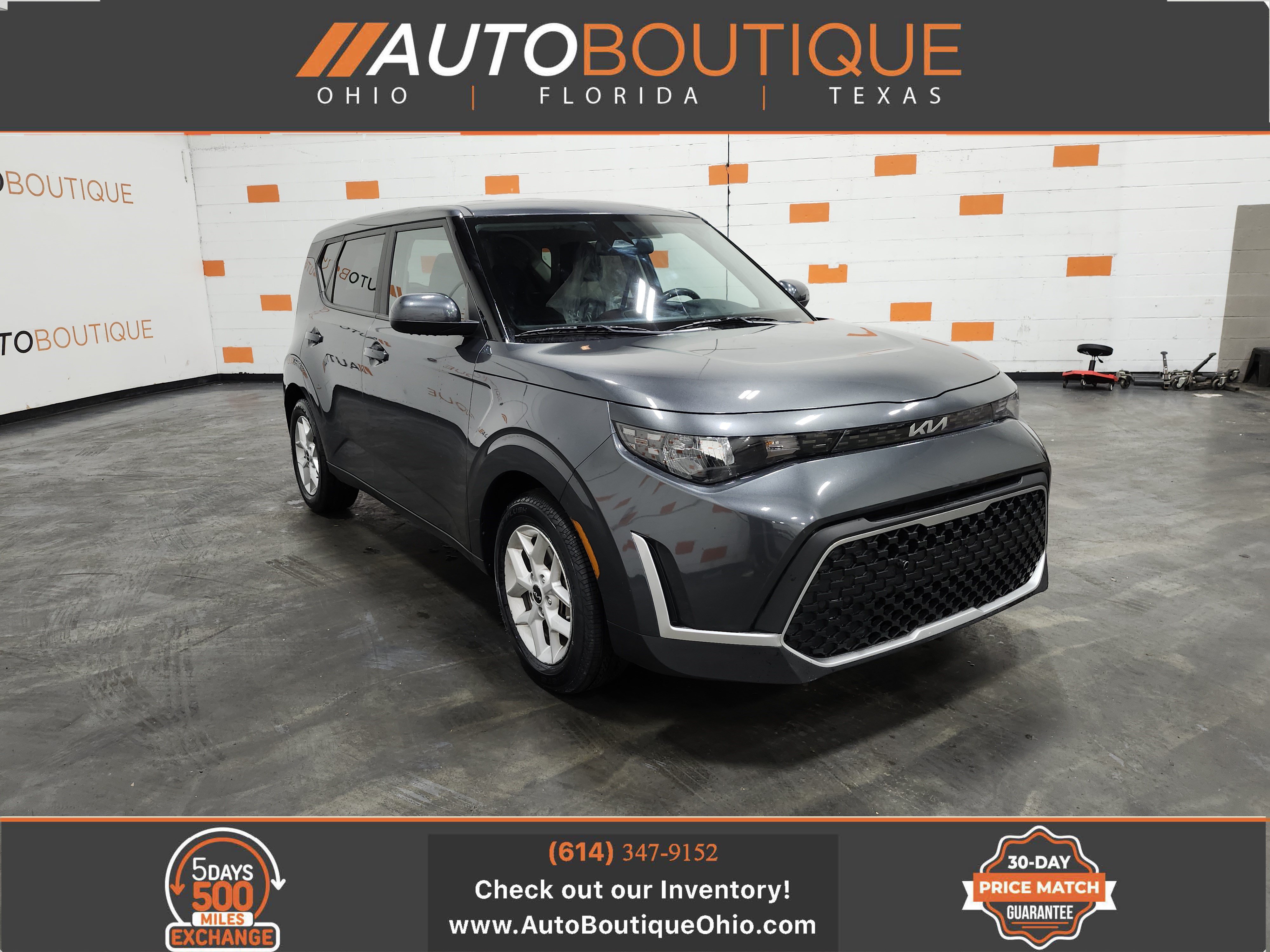 Used 2023 Kia Soul LX w/ Option Group 015 FWD image 1