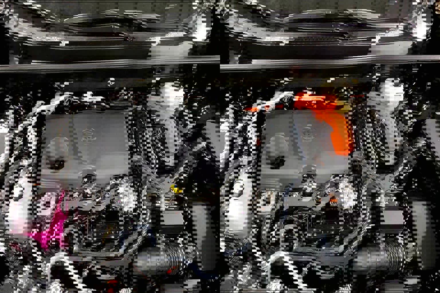 New 2025 Toyota RAV4 SE image 16