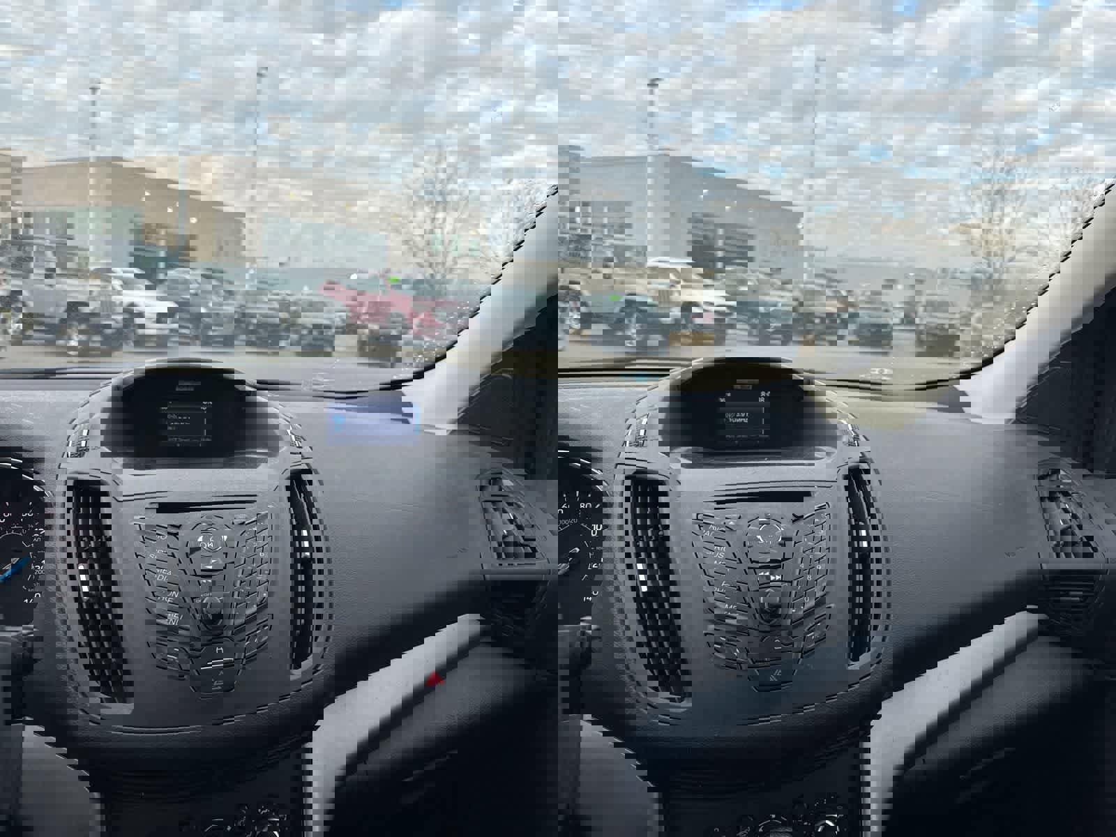 Used 2014 Ford Escape SE image 20