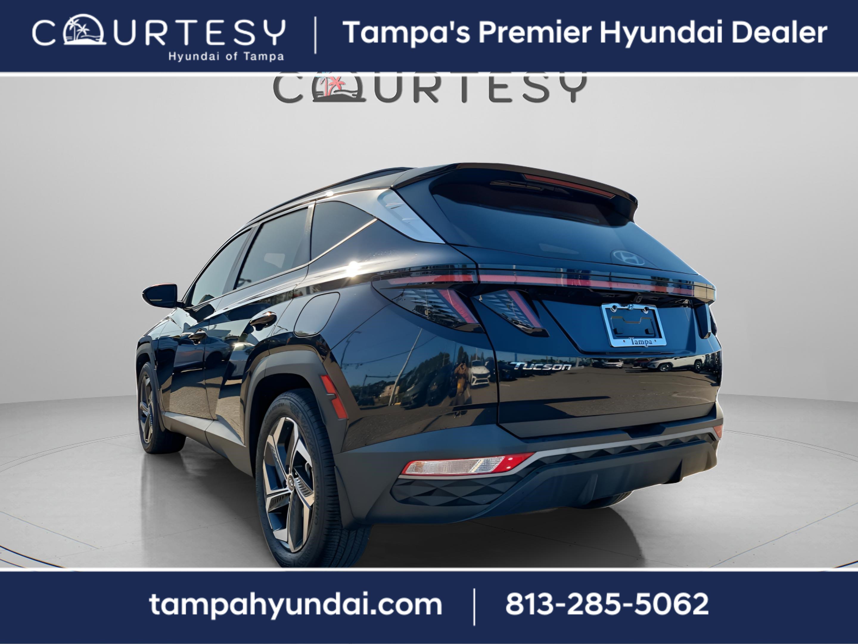 Certified 2023 Hyundai Tucson SEL w/ Convenience Package image 2