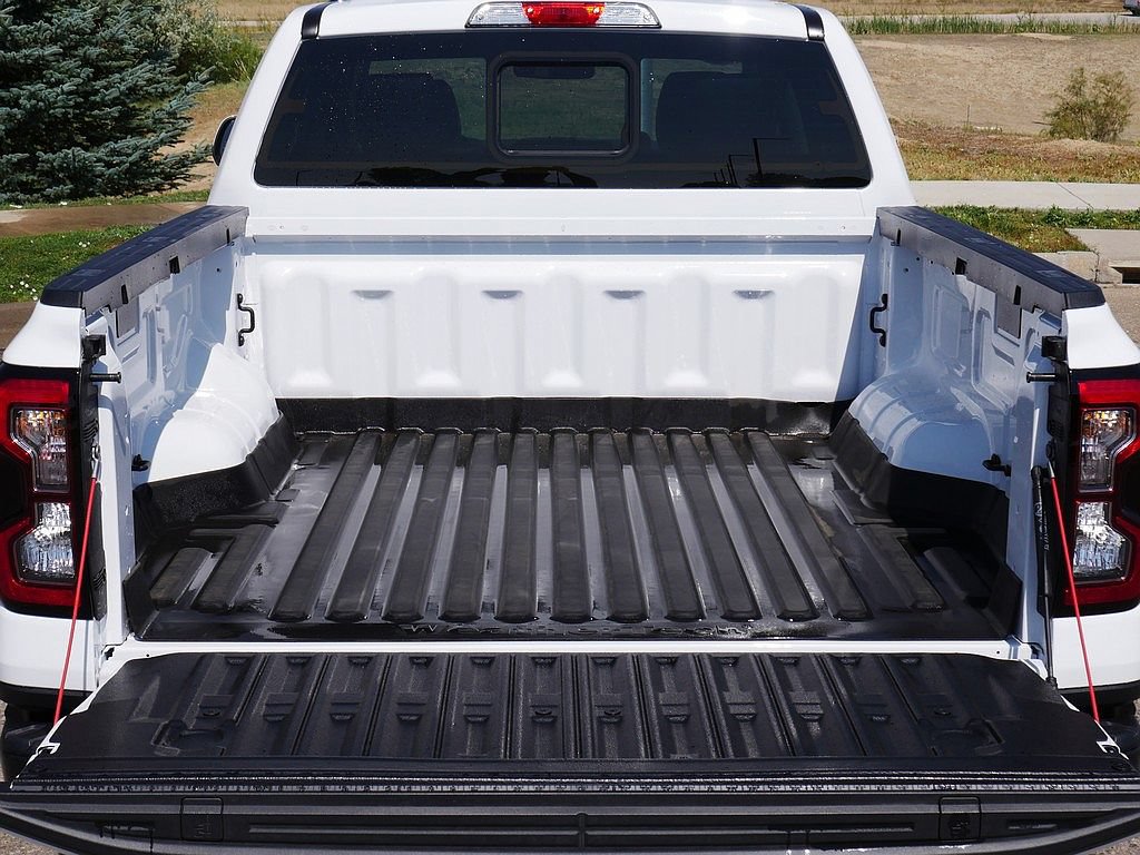 Used 2025 Ford Ranger Lariat w/ FX4 Off-Road Package AWD/4WD image 63
