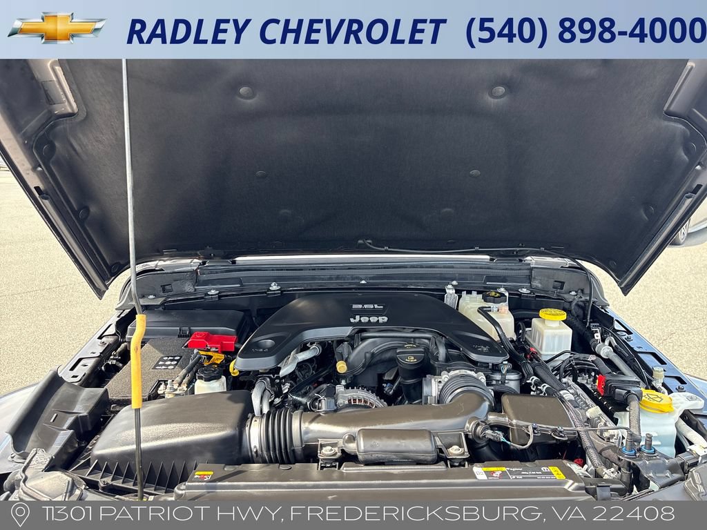 Used 2021 Jeep Gladiator Sport AWD/4WD image 15