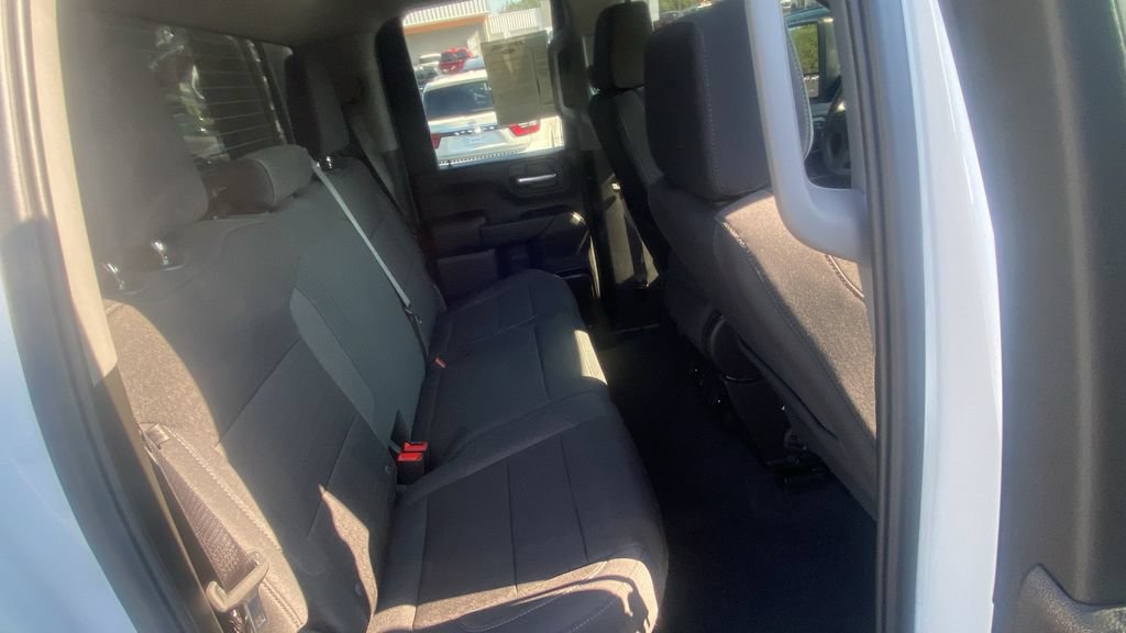Used 2024 Chevrolet Silverado 2500 Custom w/ Custom Value Package AWD/4WD image 14