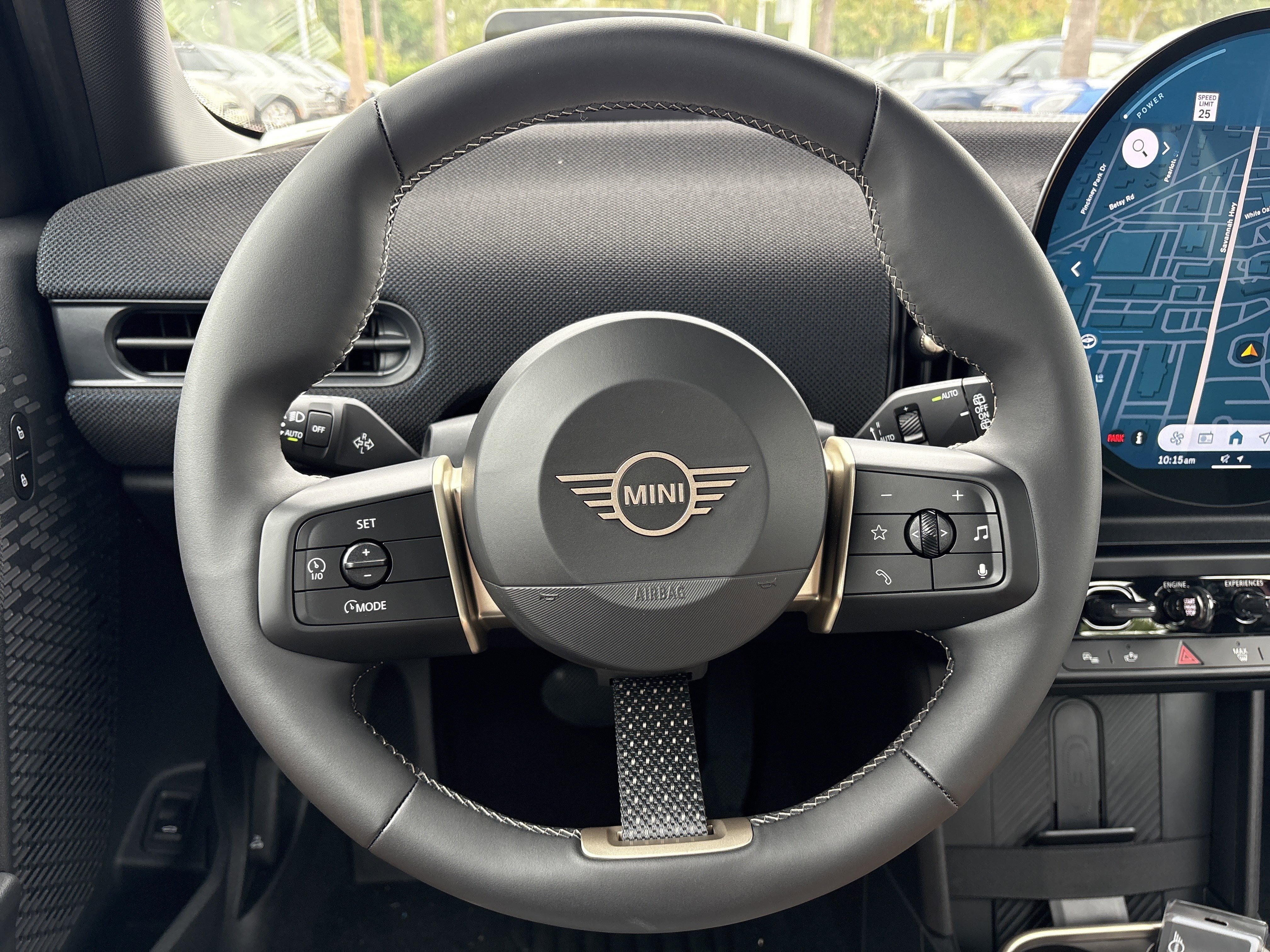 Used 2026 MINI Cooper 4-Door Hardtop image 11