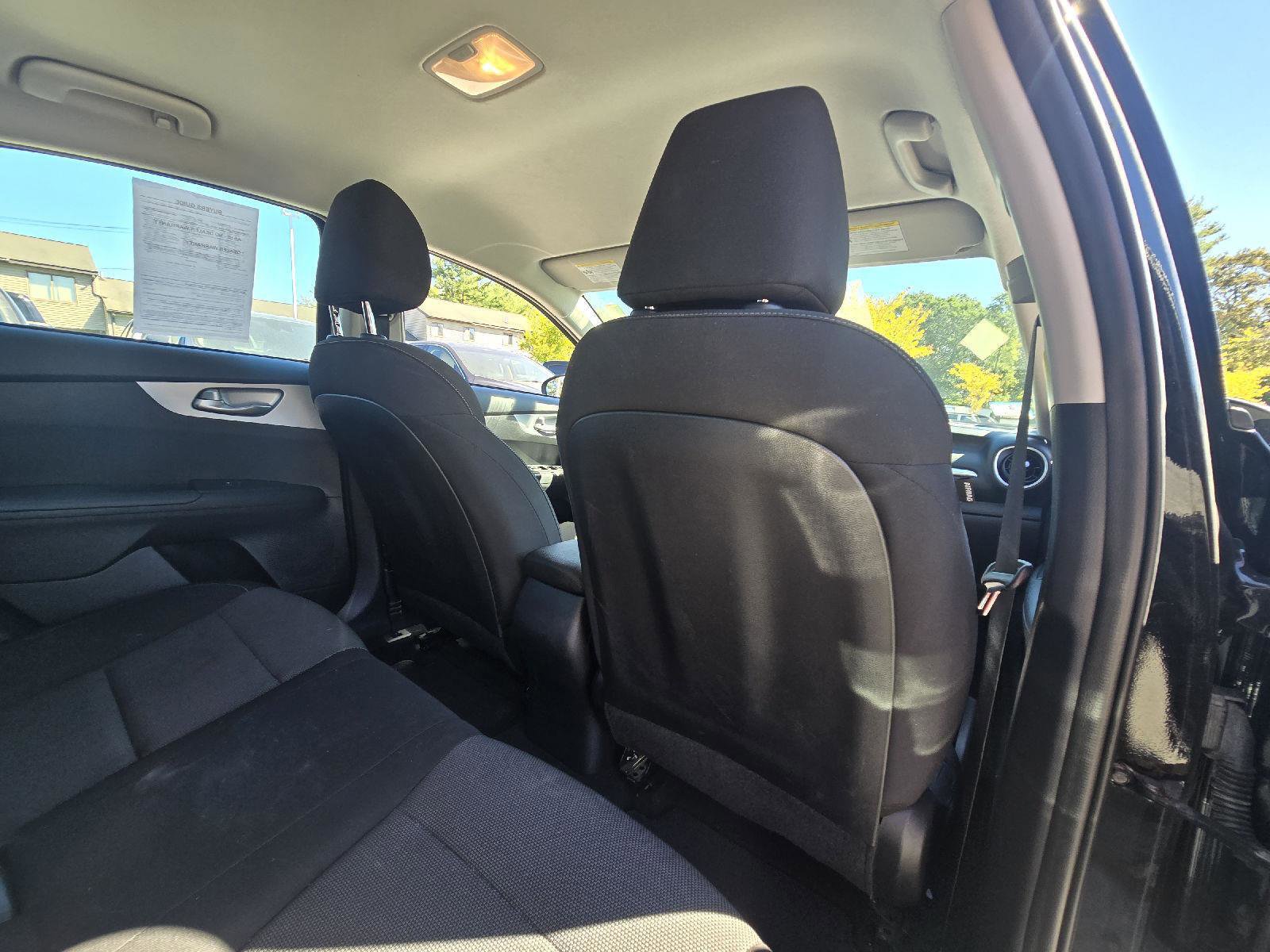 Used 2023 Kia Forte LXS image 15