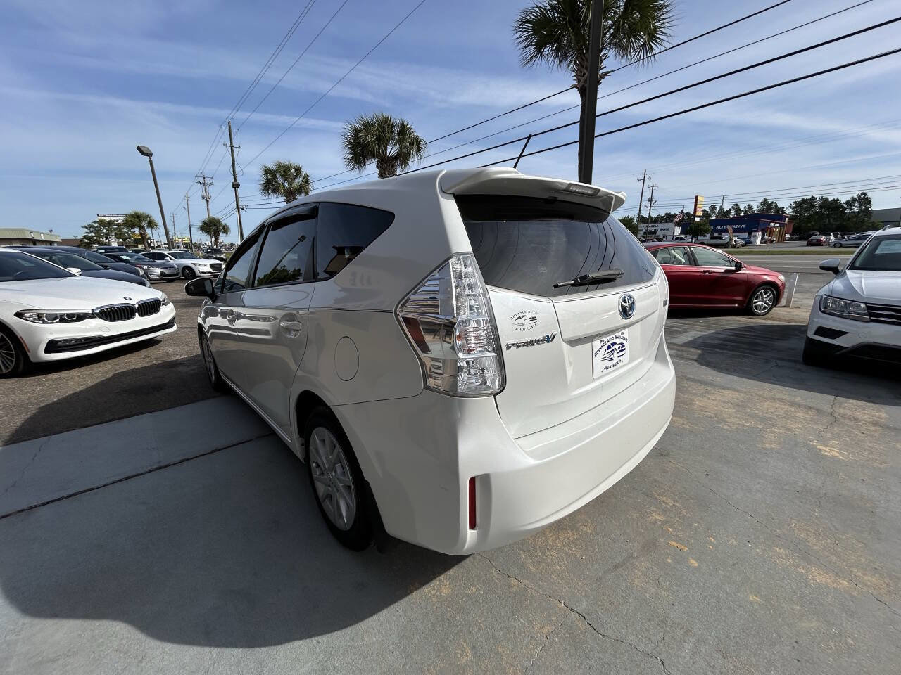 Used 2014 Toyota Prius V Three FWD image 3