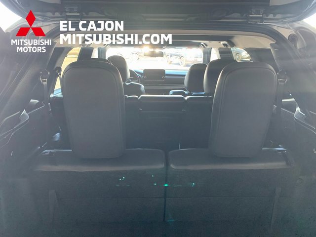 Used 2024 Mitsubishi Outlander SE image 6