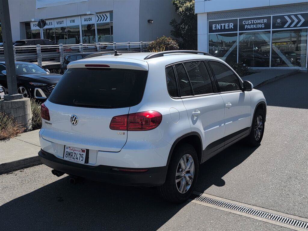 Used 2017 Volkswagen Tiguan S FWD image 6