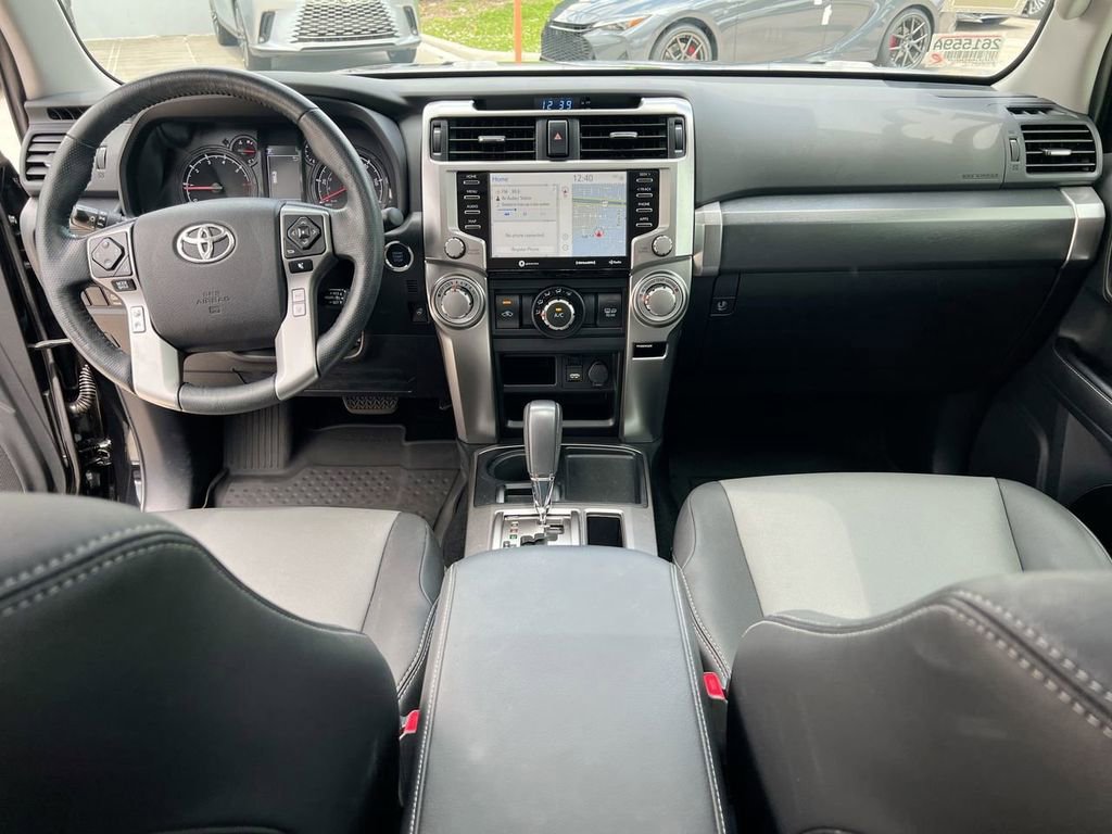 Used 2023 Toyota 4Runner SR5 Premium w/ Moonroof Package RWD image 21