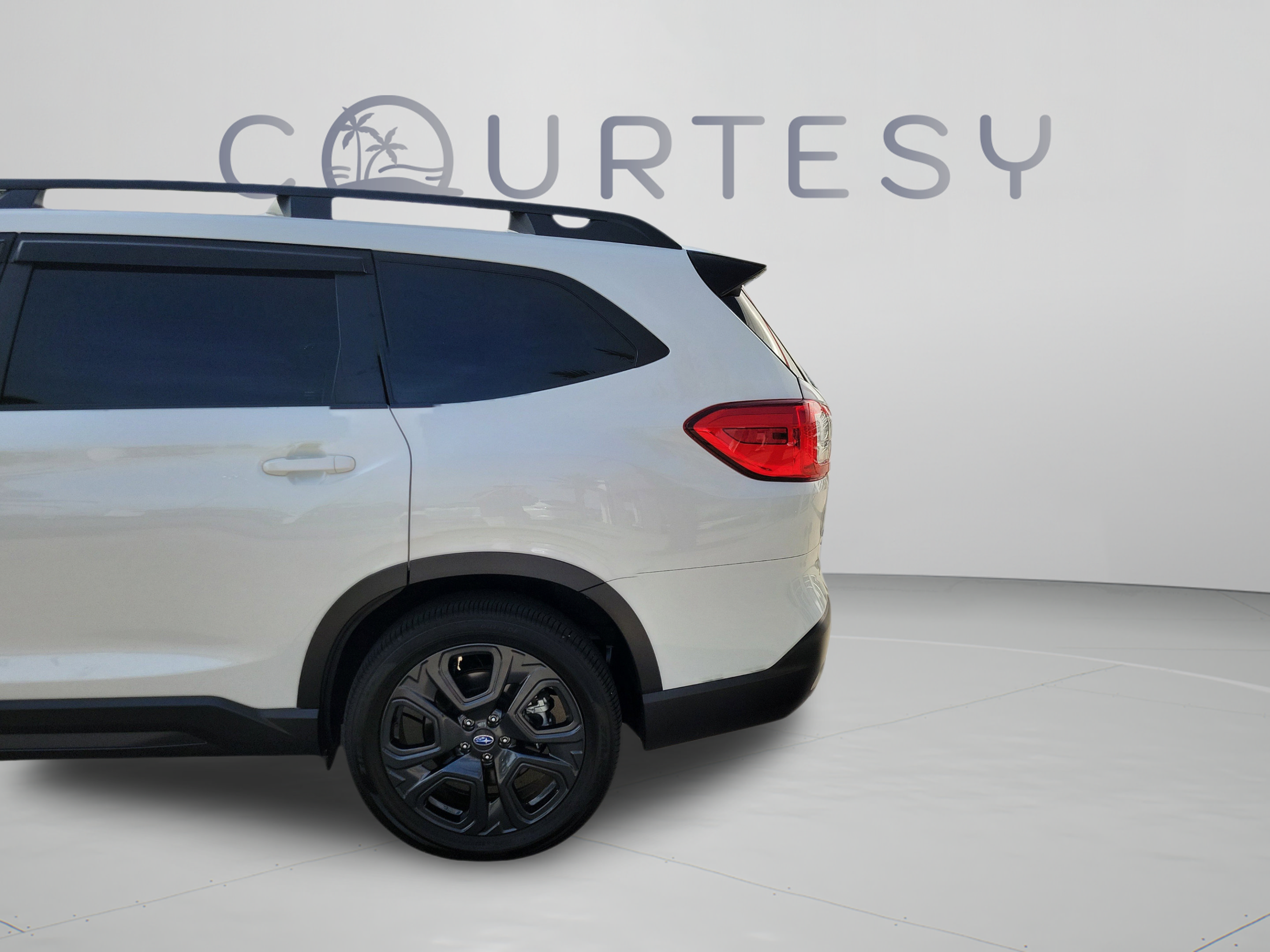 Used 2025 Subaru Ascent Onyx Edition AWD/4WD image 32