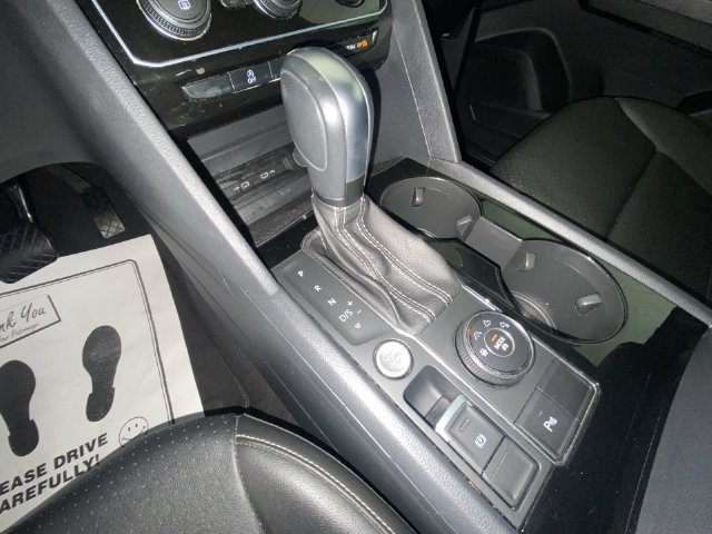 Used 2023 Volkswagen Atlas SE w/ Panoramic Sunroof Package AWD/4WD image 19