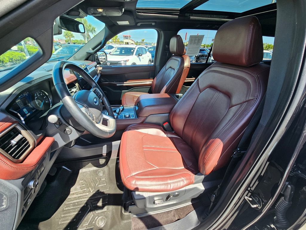 Used 2022 Ford Expedition Limited AWD/4WD image 19
