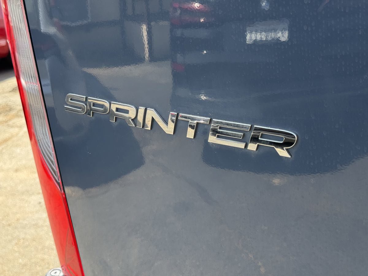 Used 2019 Mercedes-Benz Sprinter 170 image 16