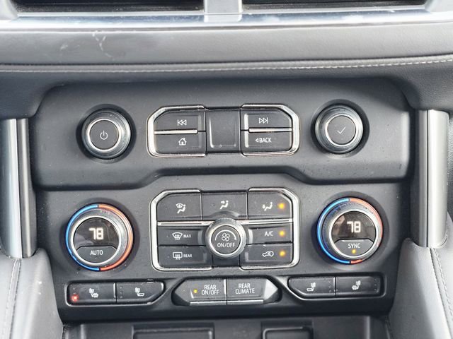 Used 2024 Chevrolet Suburban LT image 24