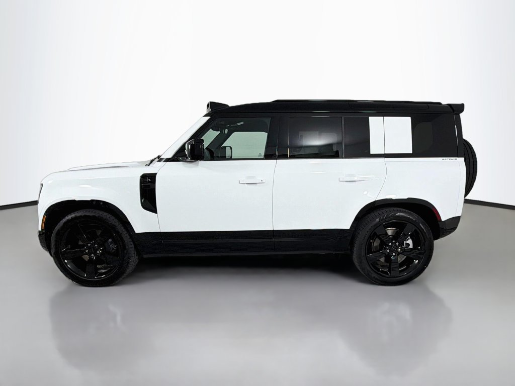 New 2026 Land Rover Defender 110 X-Dynamic SE AWD/4WD image 8