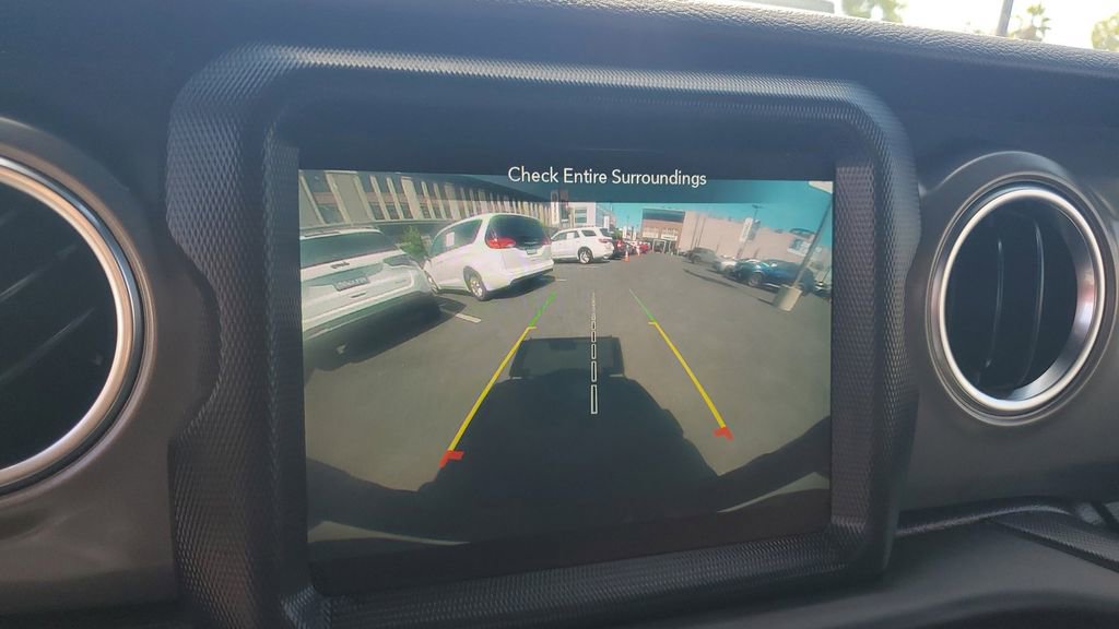 Used 2022 Jeep Wrangler Unlimited Rubicon 4xe w/ Steel Bumper Group AWD/4WD image 25