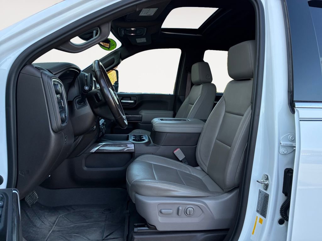 Used 2020 Chevrolet Silverado 3500 LTZ w/ LTZ Plus Package image 9