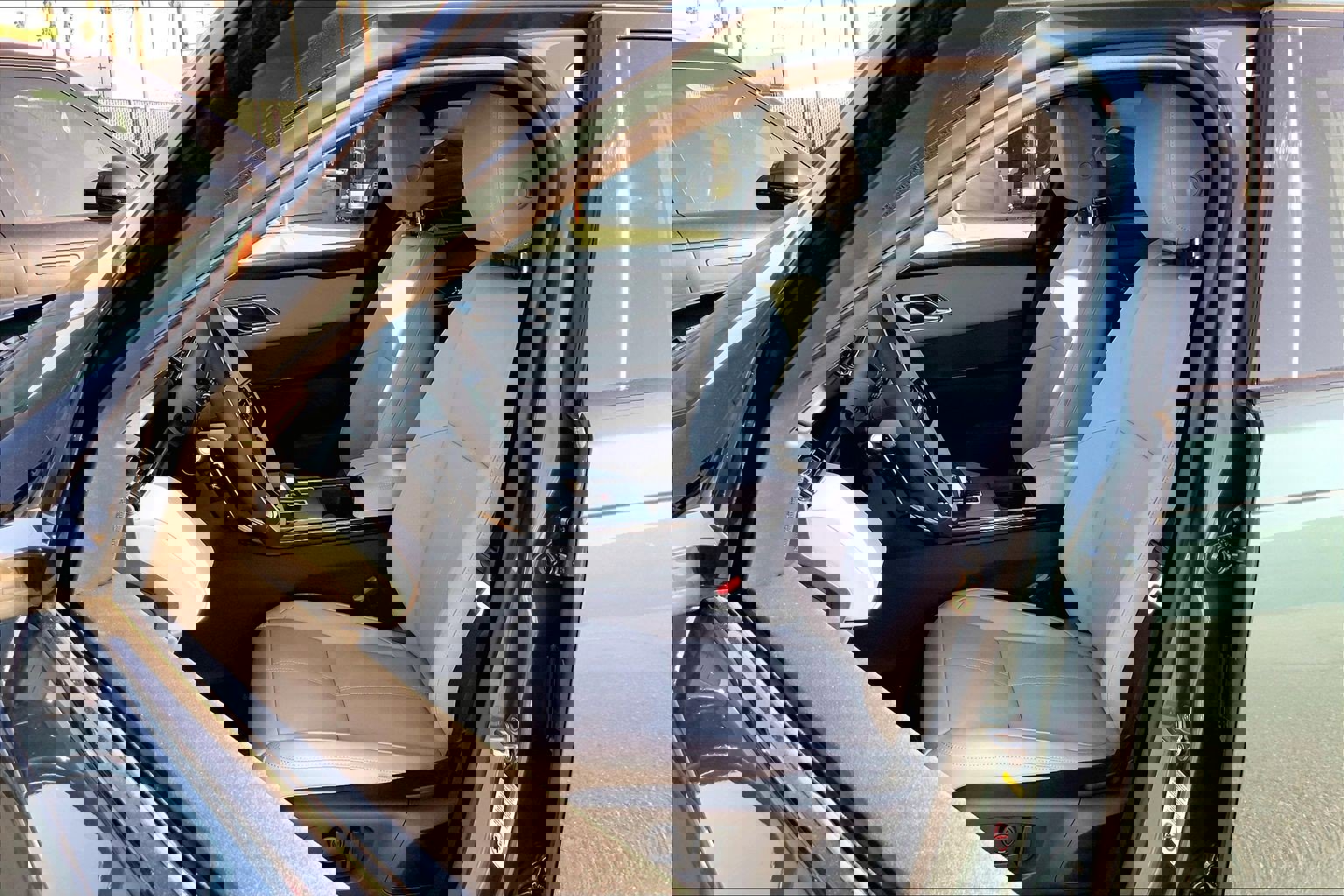 New 2026 Land Rover Range Rover Velar S image 13