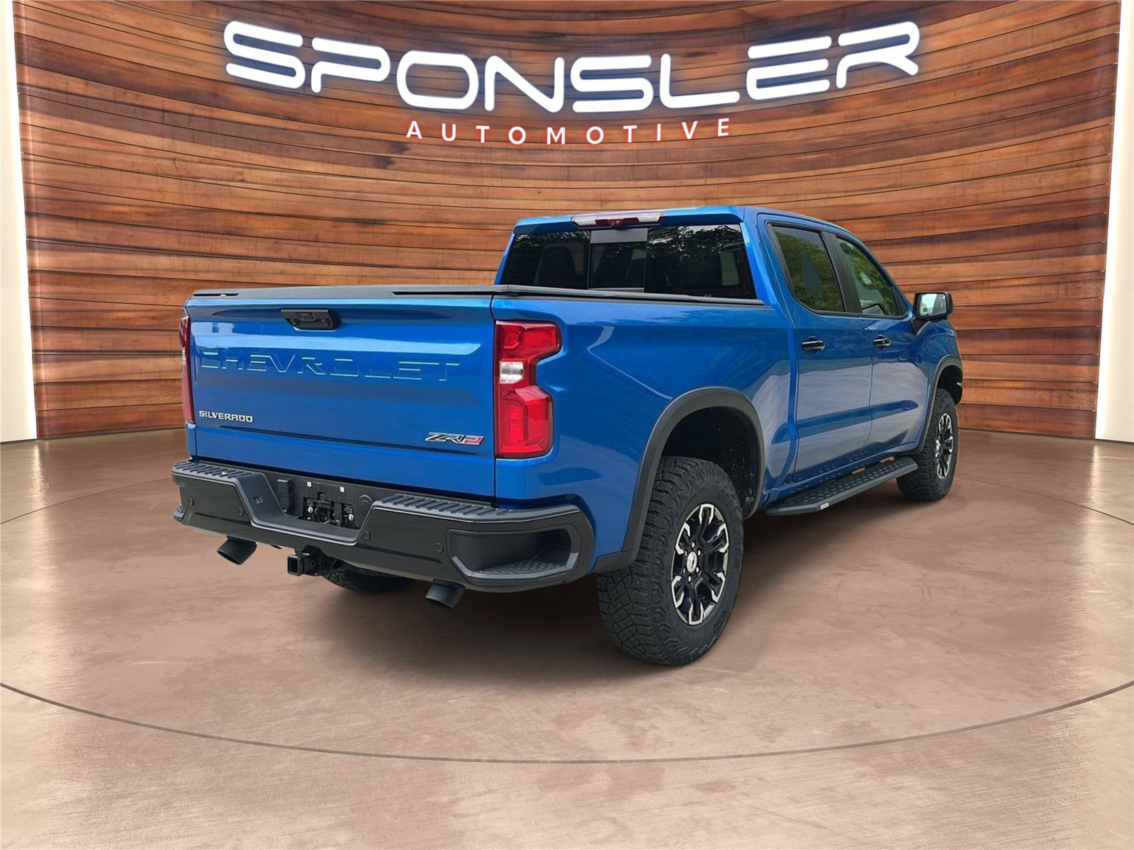 Used 2022 Chevrolet Silverado 1500 ZR2 w/ Technology Package AWD/4WD image 7