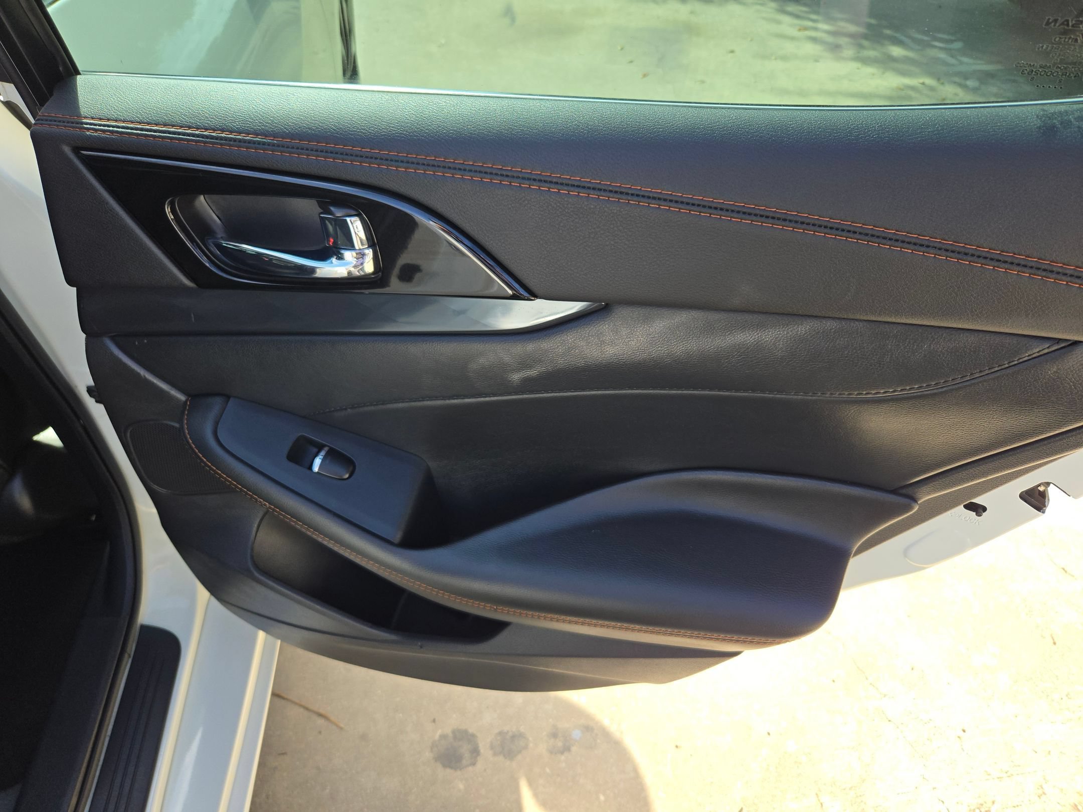 Used 2021 Nissan Maxima SR w/ Sport Mat Group FWD image 27
