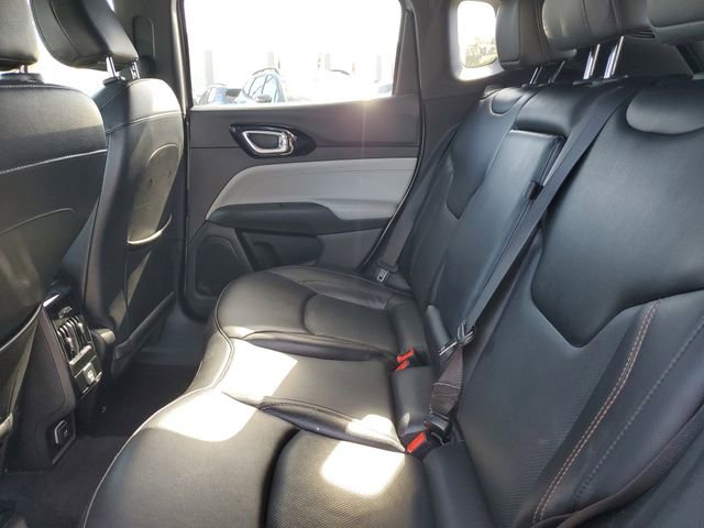 Used 2023 Jeep Compass Limited image 13