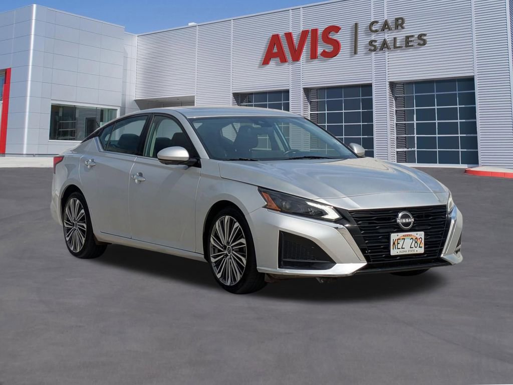 Used 2023 Nissan Altima 2.5 SL image 3
