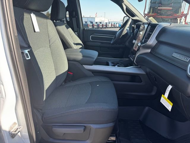 New 2026 RAM 2500 Big Horn AWD/4WD image 14
