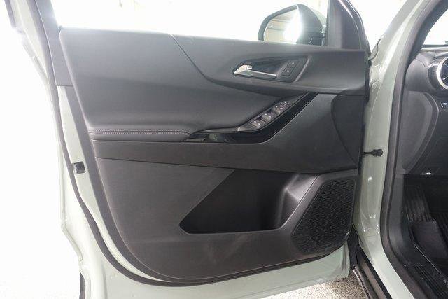 New 2026 Chevrolet Equinox LT w/ LPO, Floor Liner Package image 9