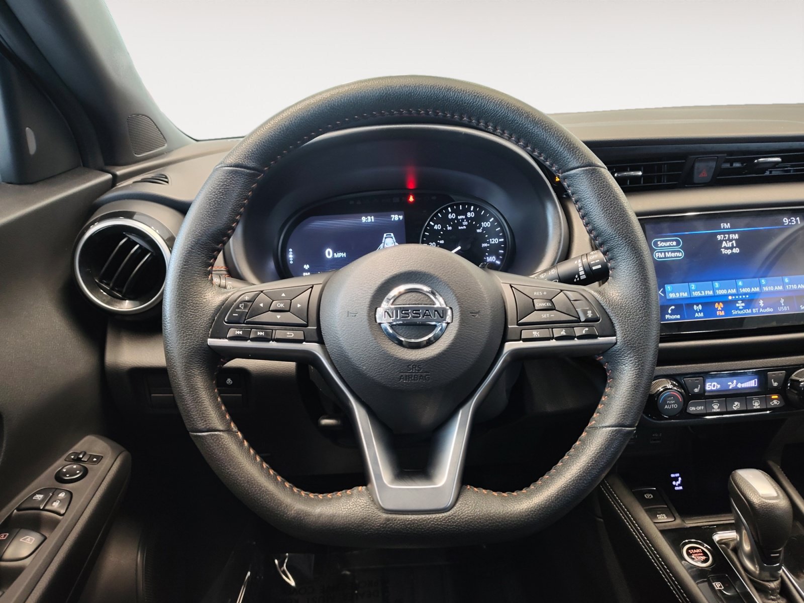 Used 2021 Nissan Kicks SR w/ SR Premium Package FWD image 14