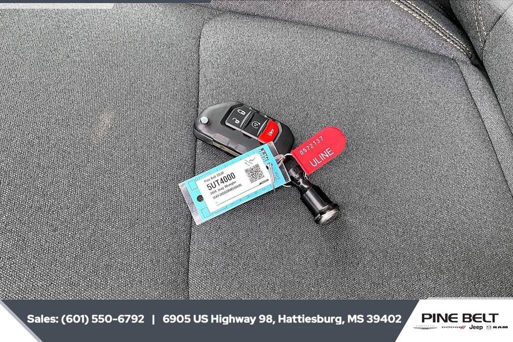 Used 2024 Jeep Wrangler Sport S image 9