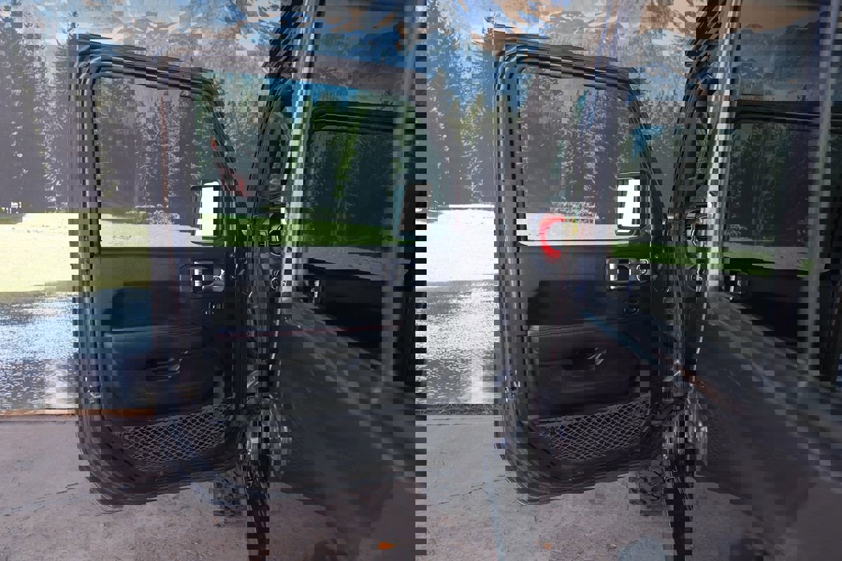 Used 2020 Jeep Wrangler Unlimited Rubicon image 14