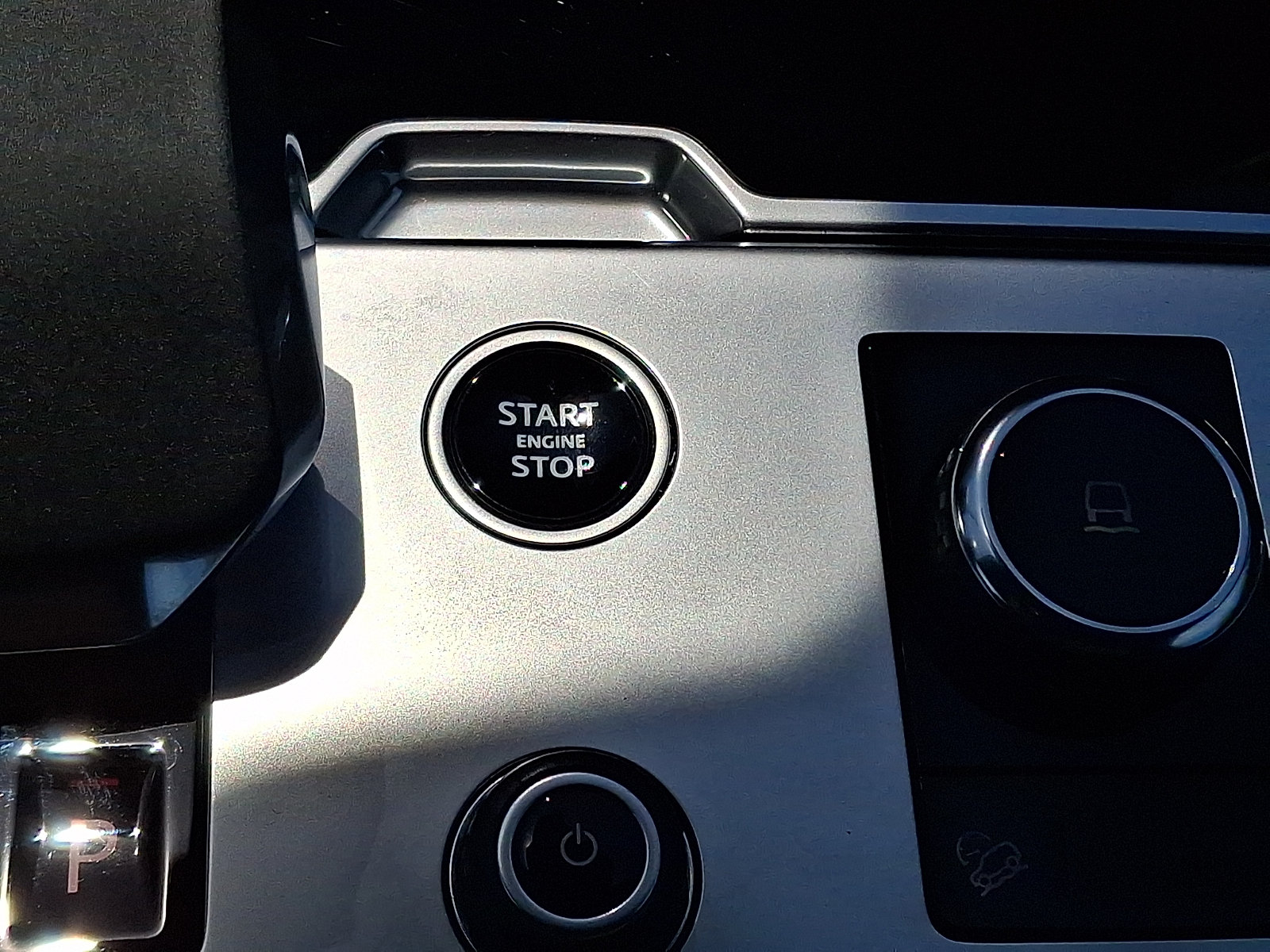 Used 2023 Land Rover Range Rover SE AWD/4WD image 24