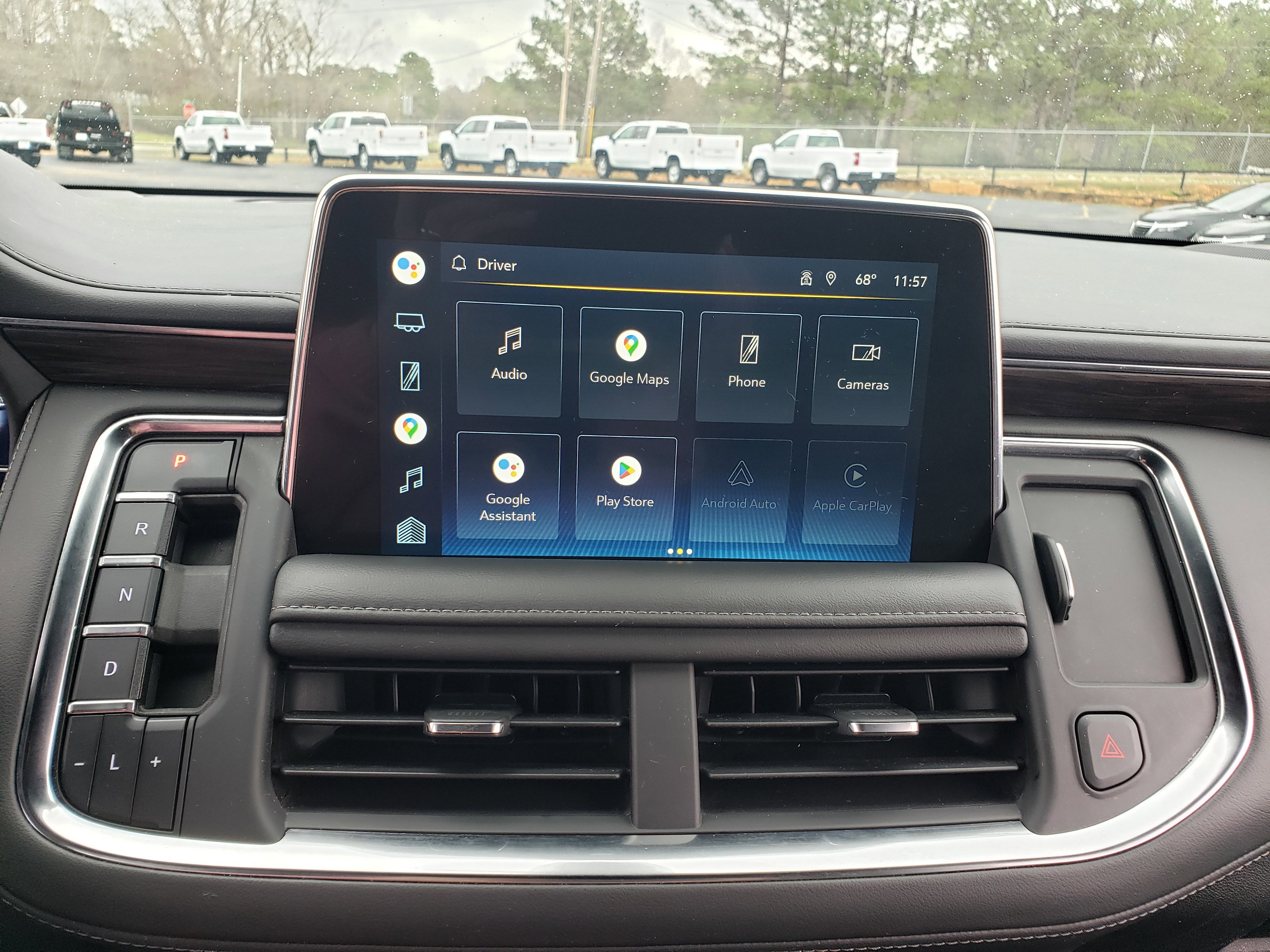 Used 2022 Chevrolet Suburban Z71 w/ Luxury Package image 22