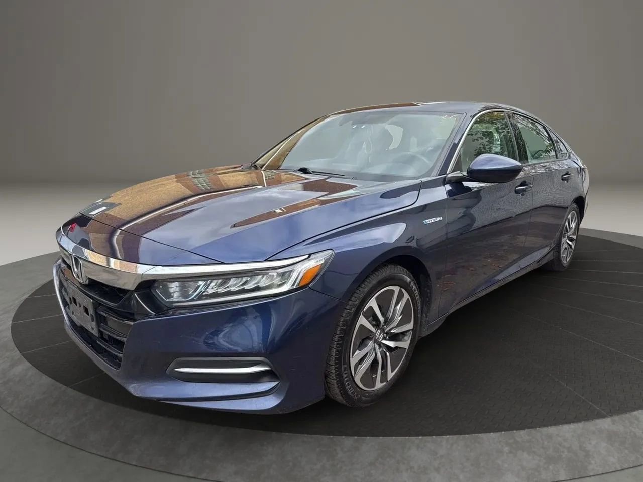 Used 2020 Honda Accord Hybrid image 1