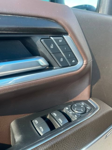 Used 2025 GMC Sierra 2500 Denali w/ Denali Reserve Package AWD/4WD image 13