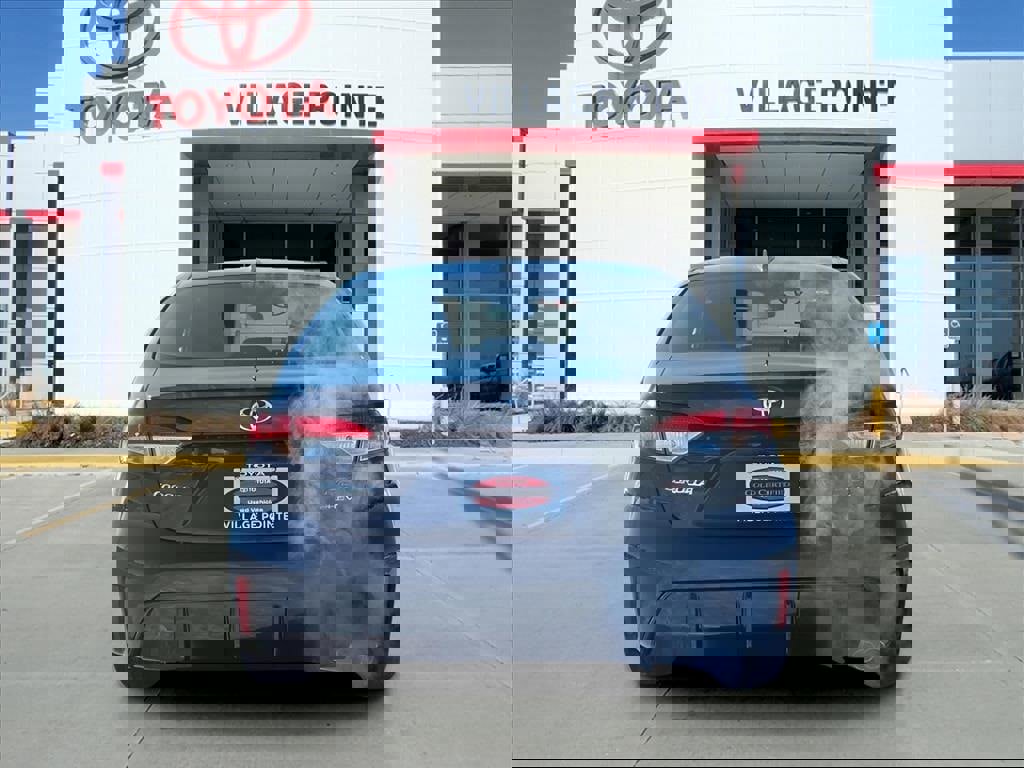 Certified 2026 Toyota Corolla SE image 4