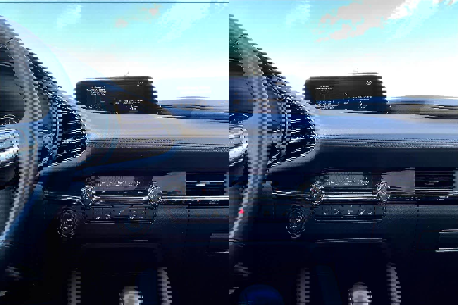 Used 2023 MAZDA MAZDA3 s image 36