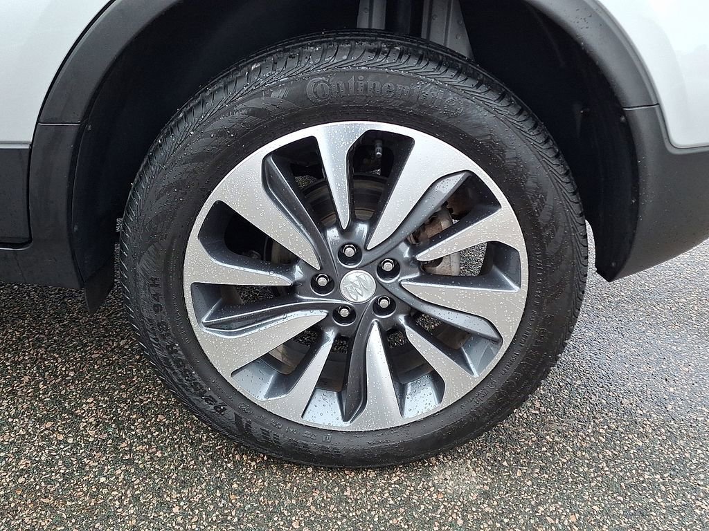 Used 2022 Buick Encore Preferred w/ Safety Package image 12