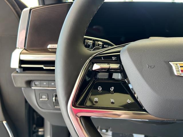 New 2025 Cadillac Escalade Premium Luxury w/ LPO, Floor Liner Package image 18