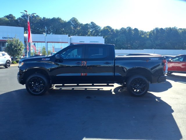 Used 2024 Chevrolet Silverado 1500 LT Trail Boss w/ Protection Package AWD/4WD image 3