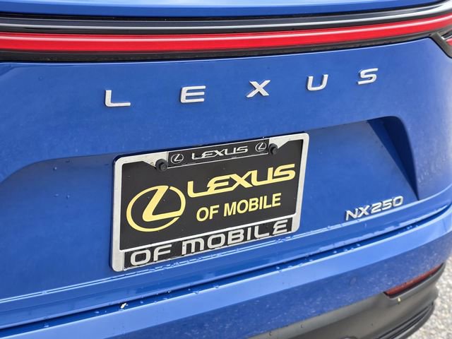 Used 2025 Lexus NX 250 FWD w/ Towing Package (2000 Lbs) image 32