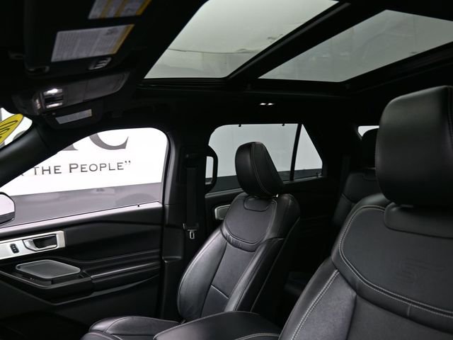 Used 2020 Ford Explorer ST w/ ST Street Pack image 17