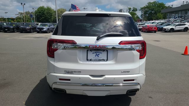 Used 2023 GMC Acadia Denali w/ Denali Ultimate Package AWD/4WD image 7