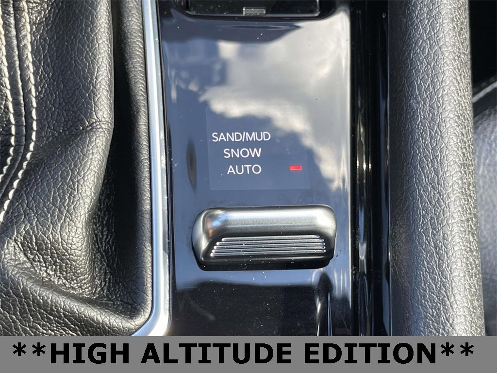 Used 2022 Jeep Compass High Altitude image 32