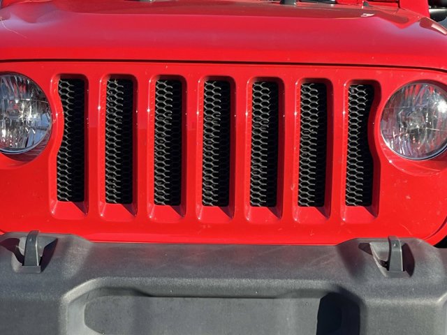 Used 2020 Jeep Wrangler Sport AWD/4WD image 7