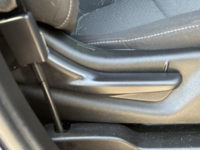 Used 2022 Chevrolet Traverse LT FWD image 28
